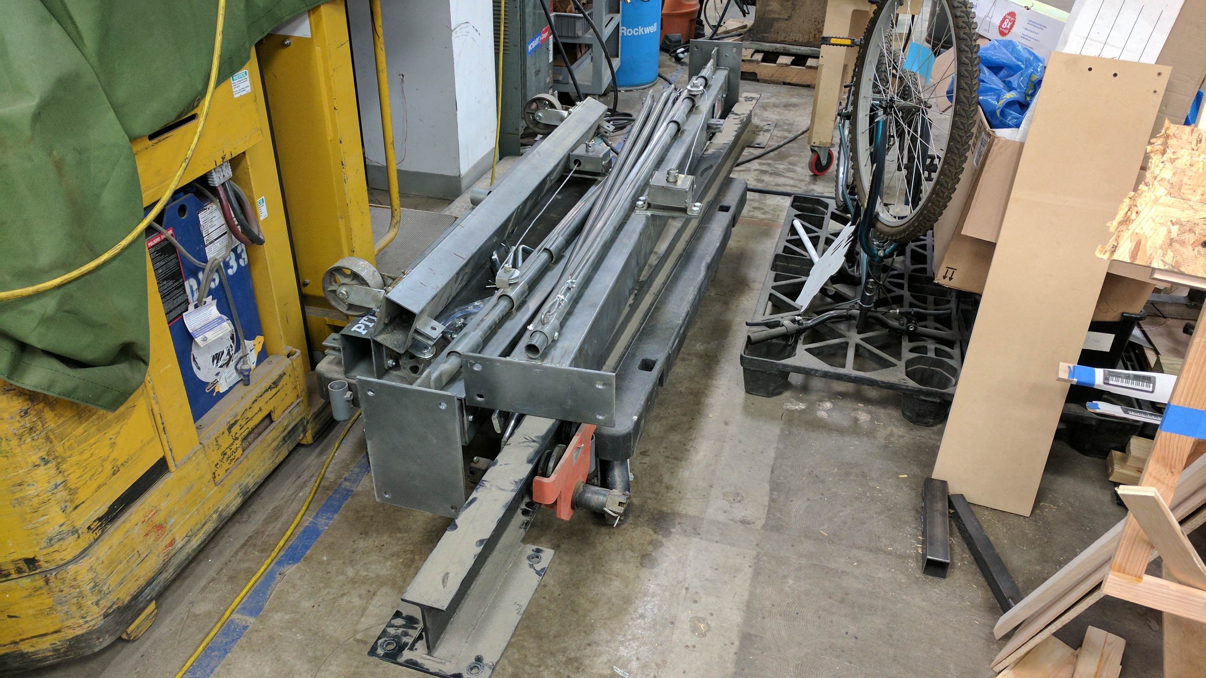 Harbor Freight Gantry Crane >> 1 Ton Gantry For Sale 200 Obo Sold Makertrade Dallas Harbor Freight Gantry Crane >> 1 Ton Gantry For Sale 200 Obo Sold Makertrade Dallas